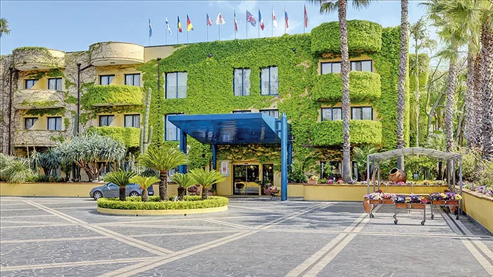 HOTEL CAESAR PALACE