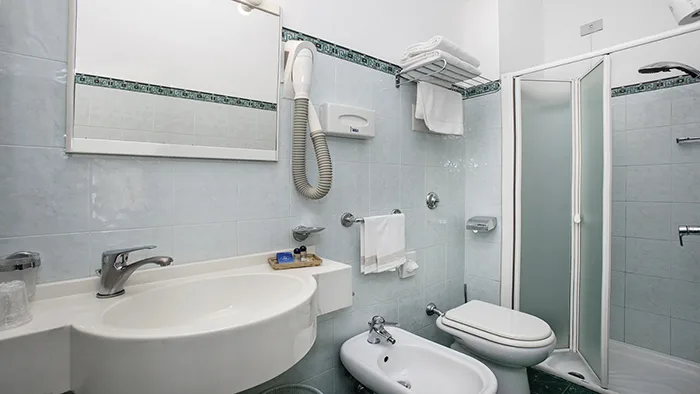 HOTEL REDEBORA