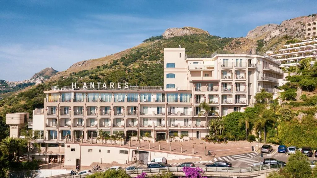 HOTEL ANTARES