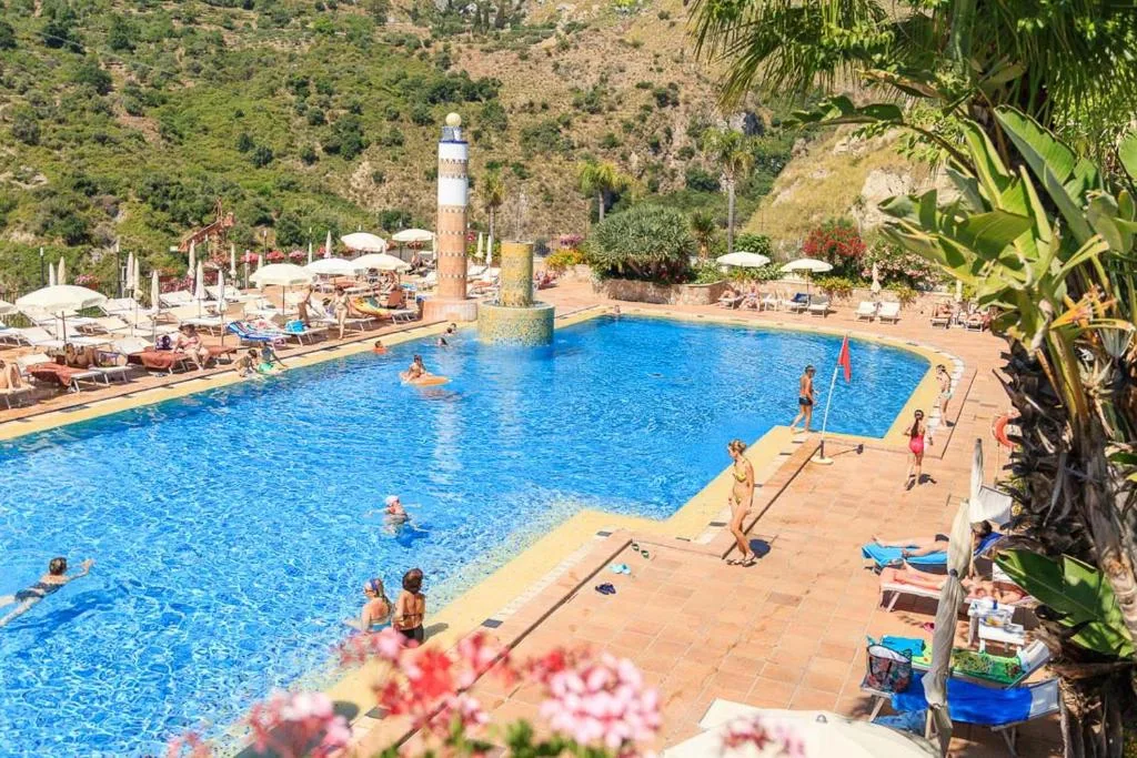 HOTEL OLIMPO