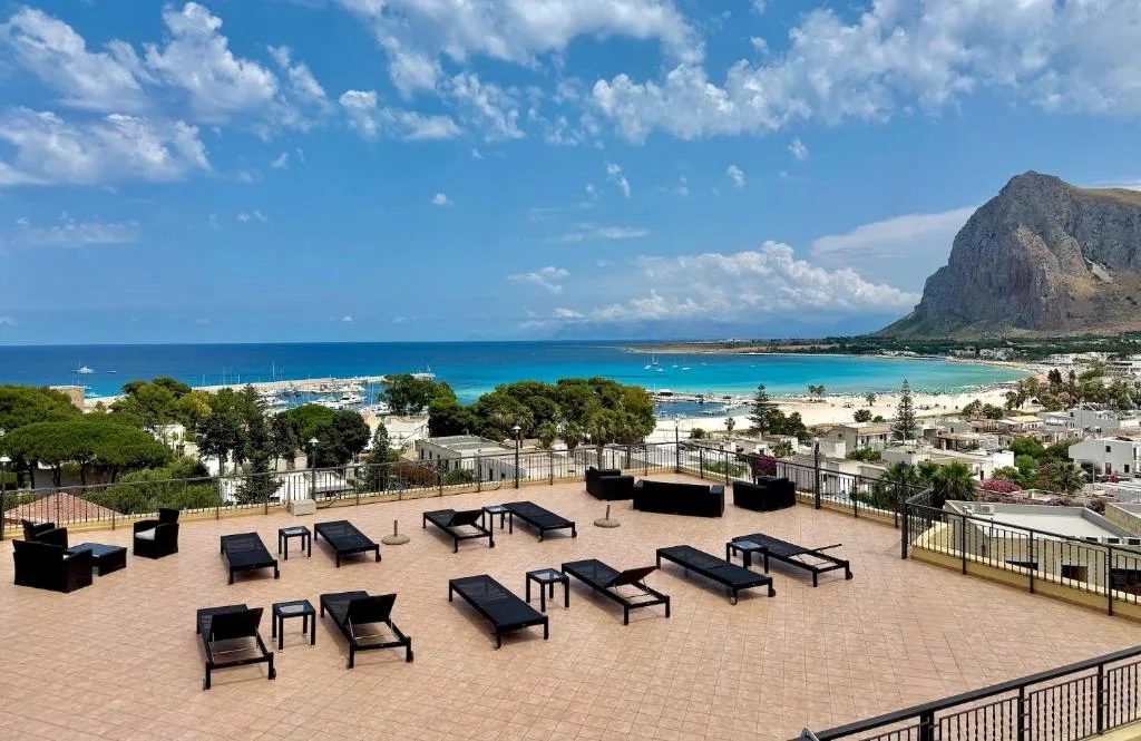 HOTEL PANORAMIC