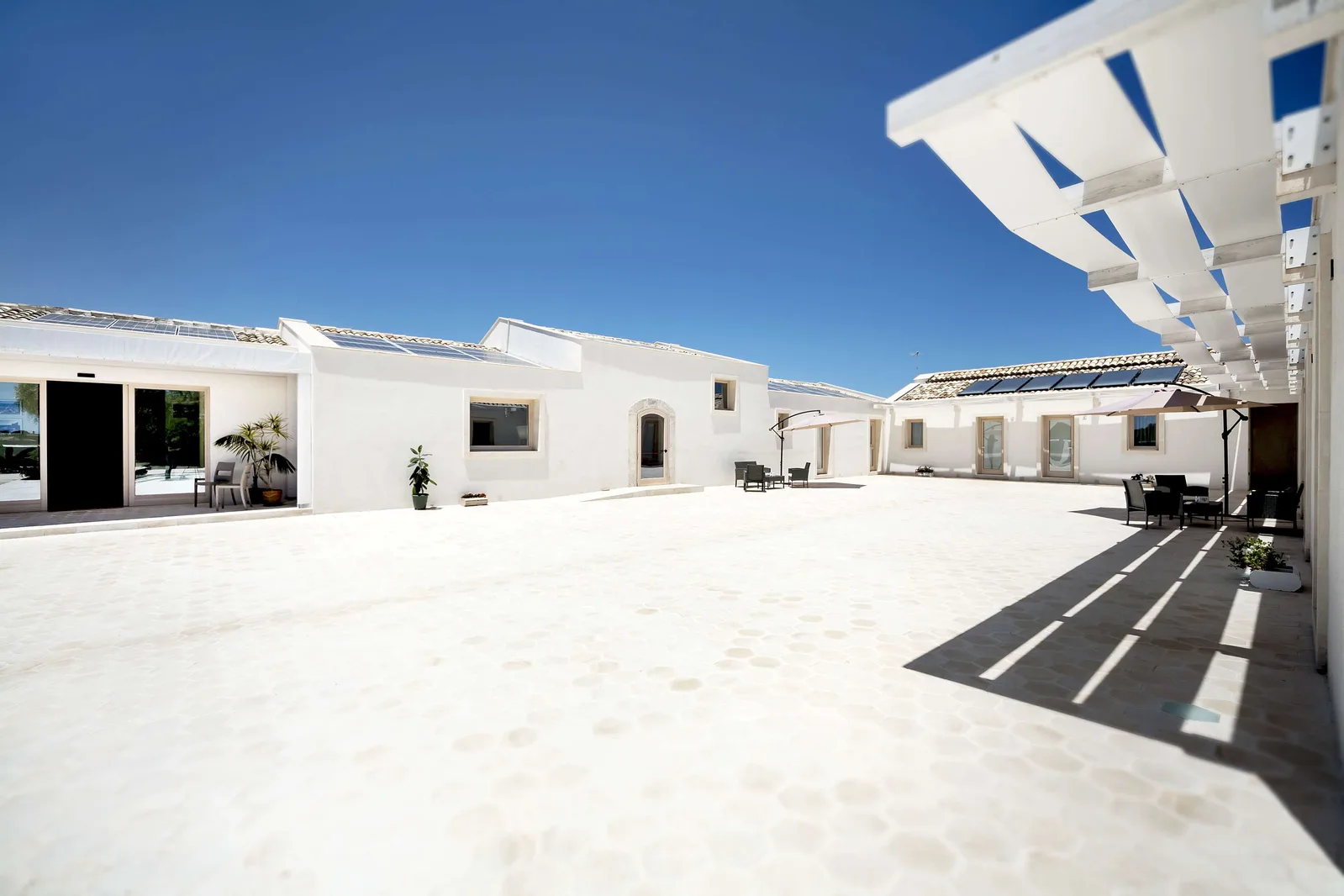 HOTEL ADDAURO RESORT