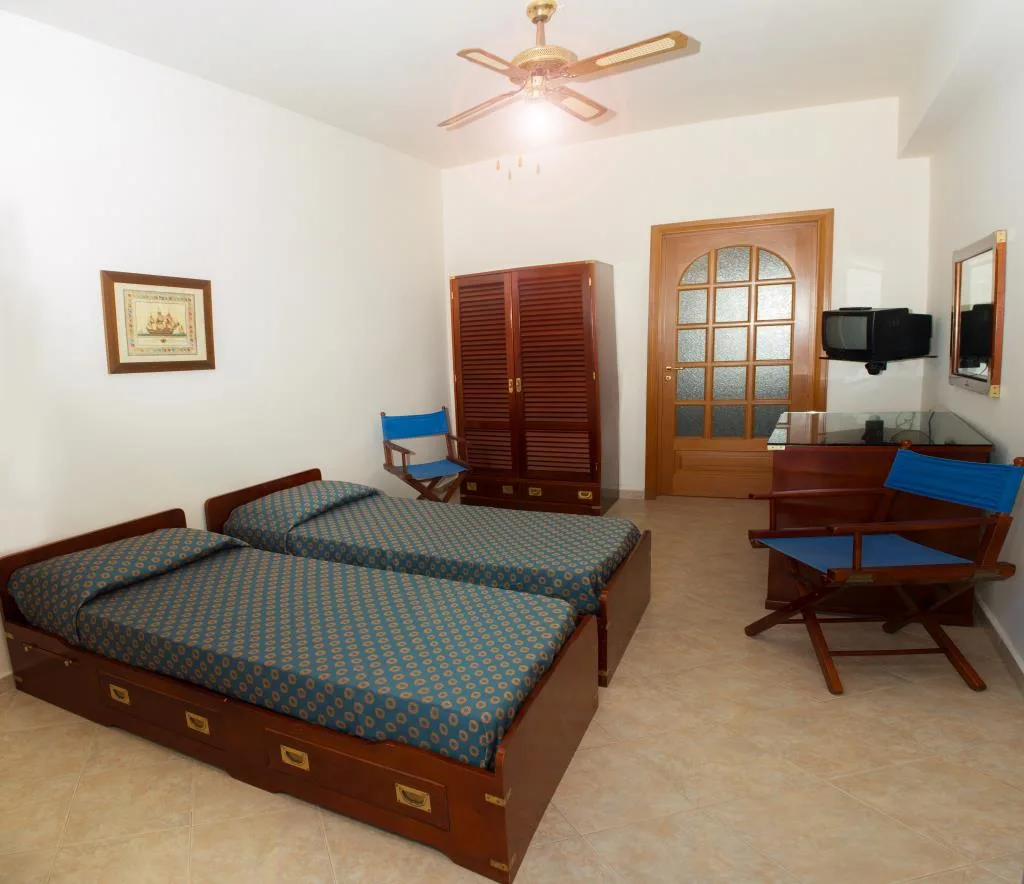 ELIHOTEL