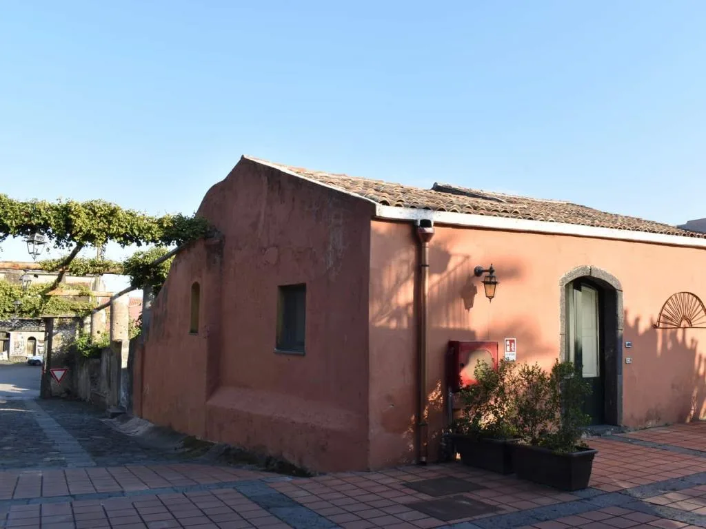 HOTEL ETNA