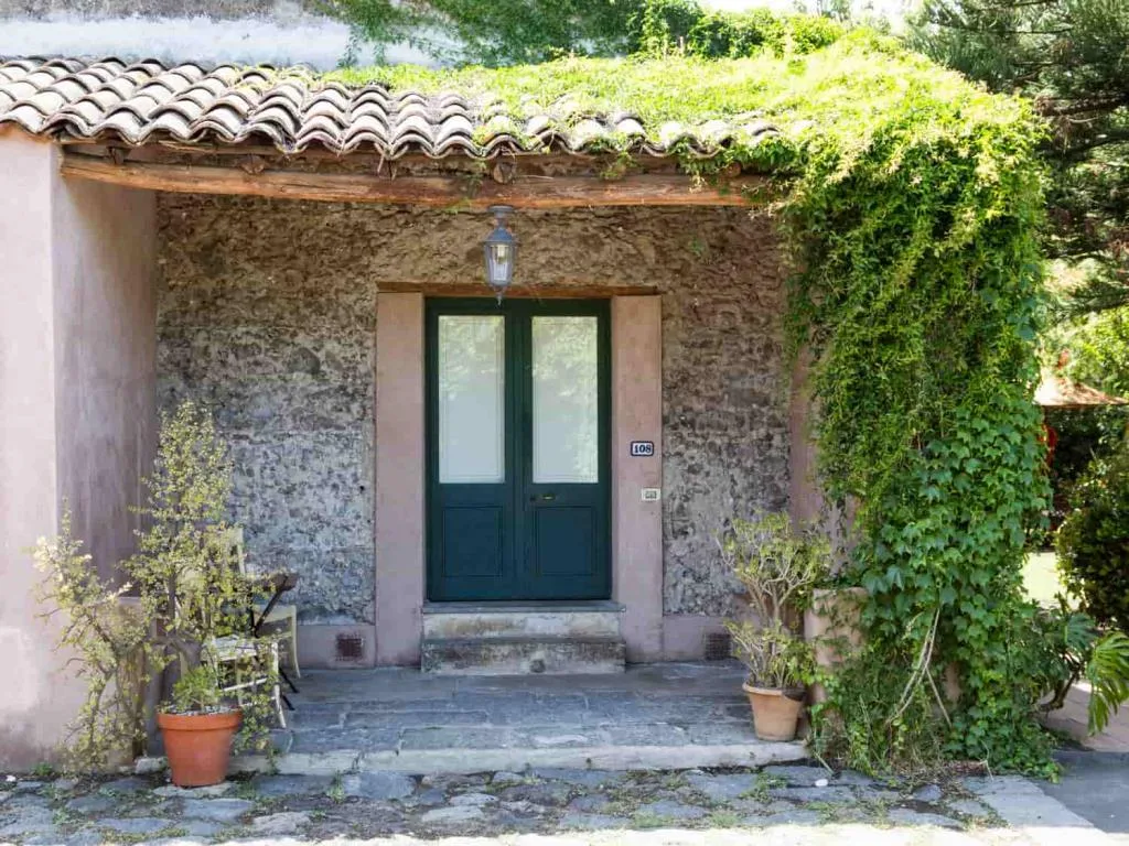HOTEL ETNA