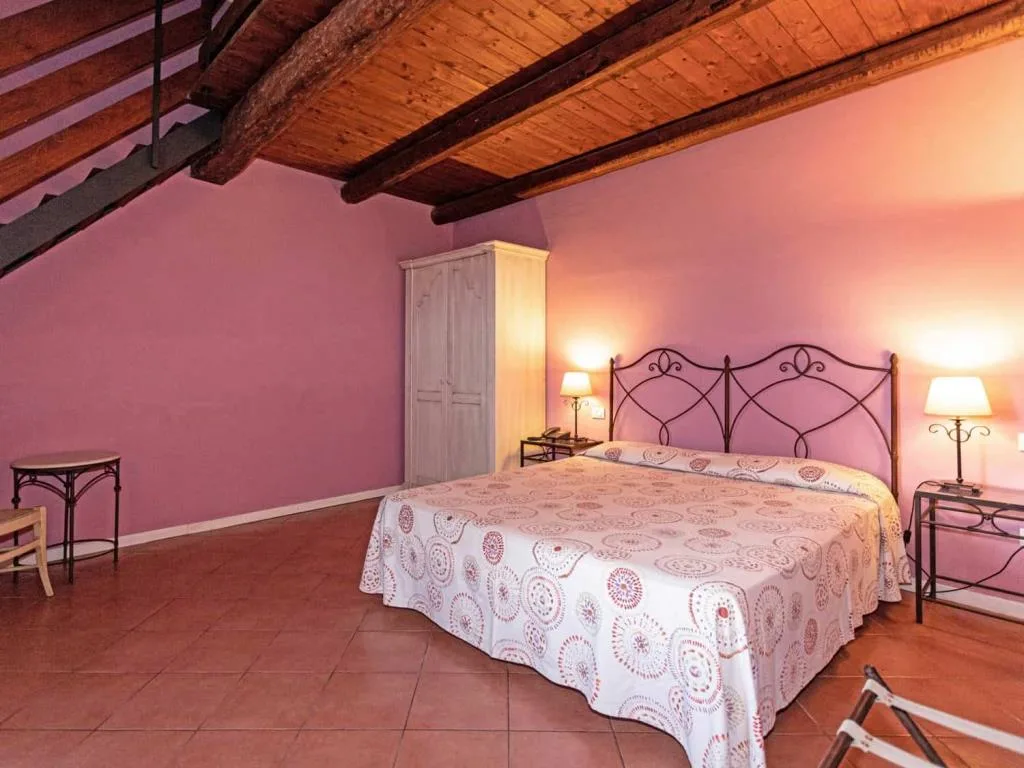 HOTEL ETNA