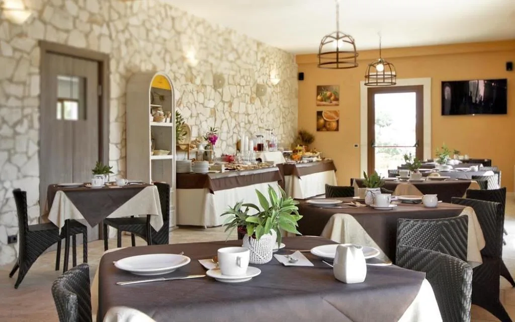 HOTEL ARTEMISIA RESORT