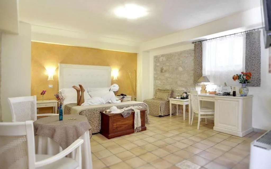 HOTEL ARTEMISIA RESORT