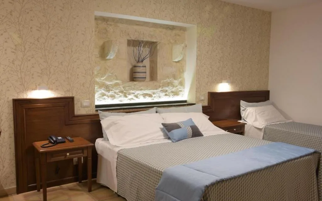 HOTEL ARTEMISIA RESORT
