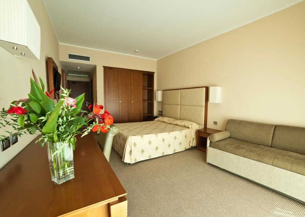 VILLAGGIO CLUB ALTALIA