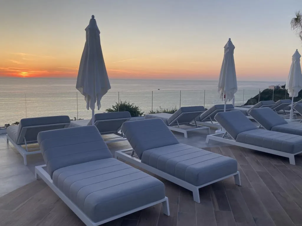 HOTEL MIDENZA SEASIDE & NATURE RETREAT