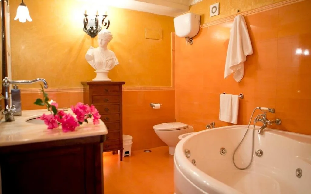HOTEL VILLA ANTICA
