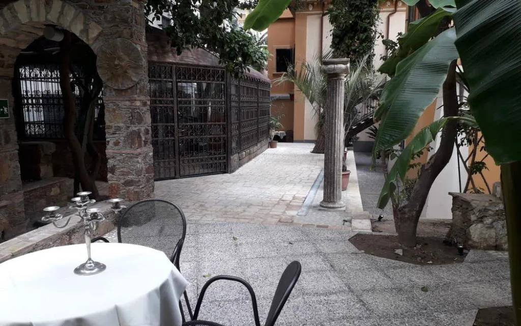 HOTEL VILLA ANTICA