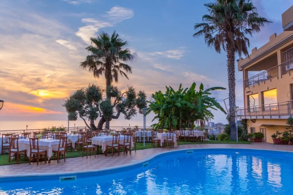 HOTEL NETTUNO PALACE