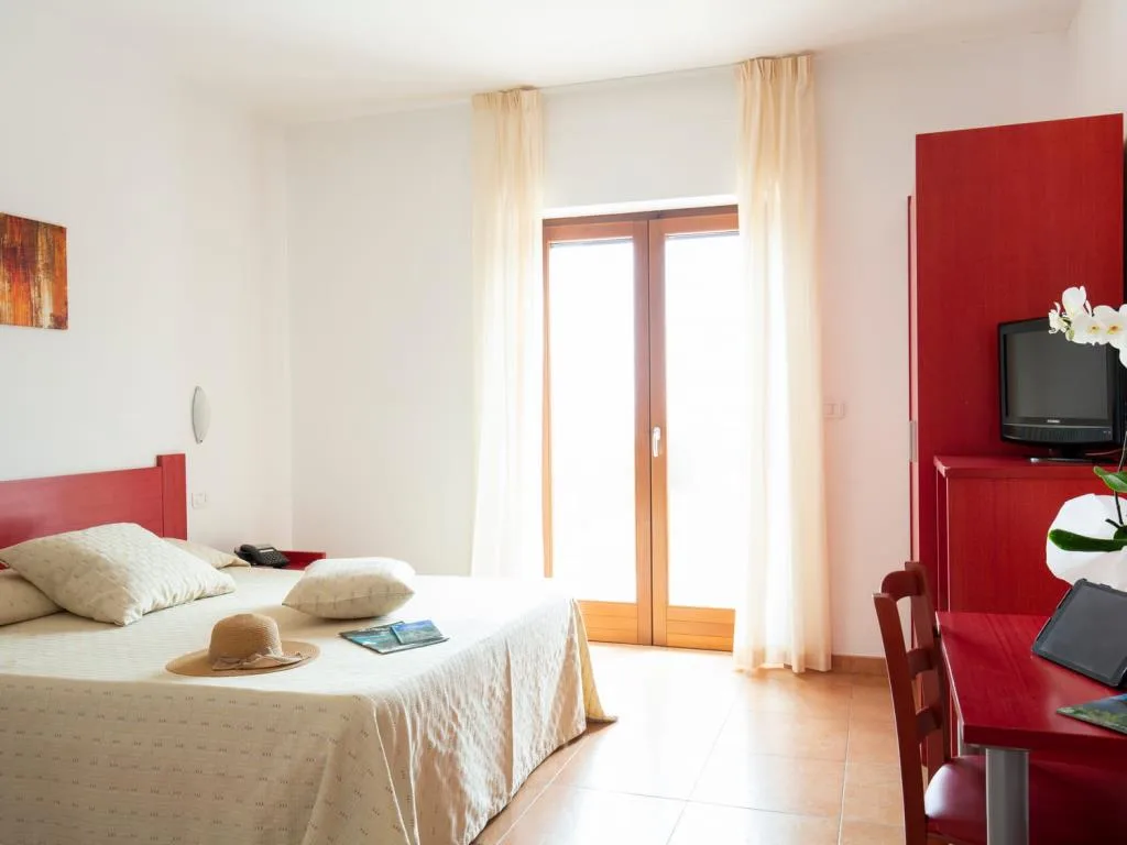 HOTEL DELLE MORE