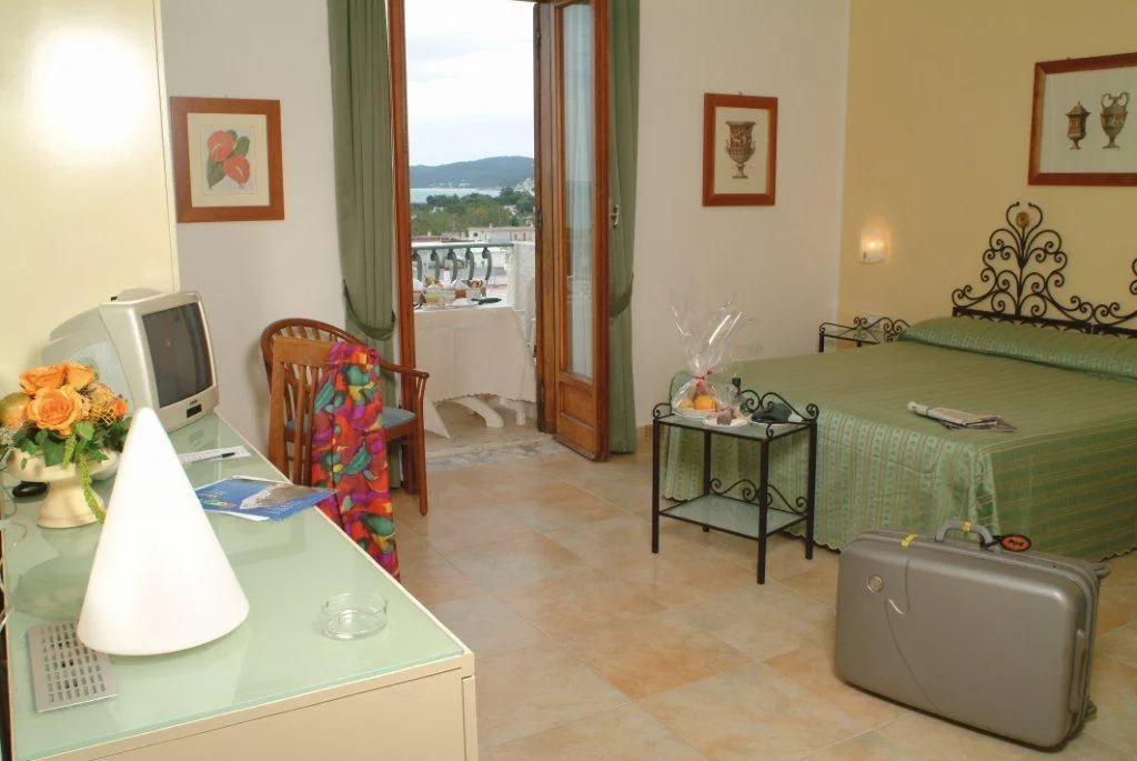 HOTEL DEGLI ARANCI