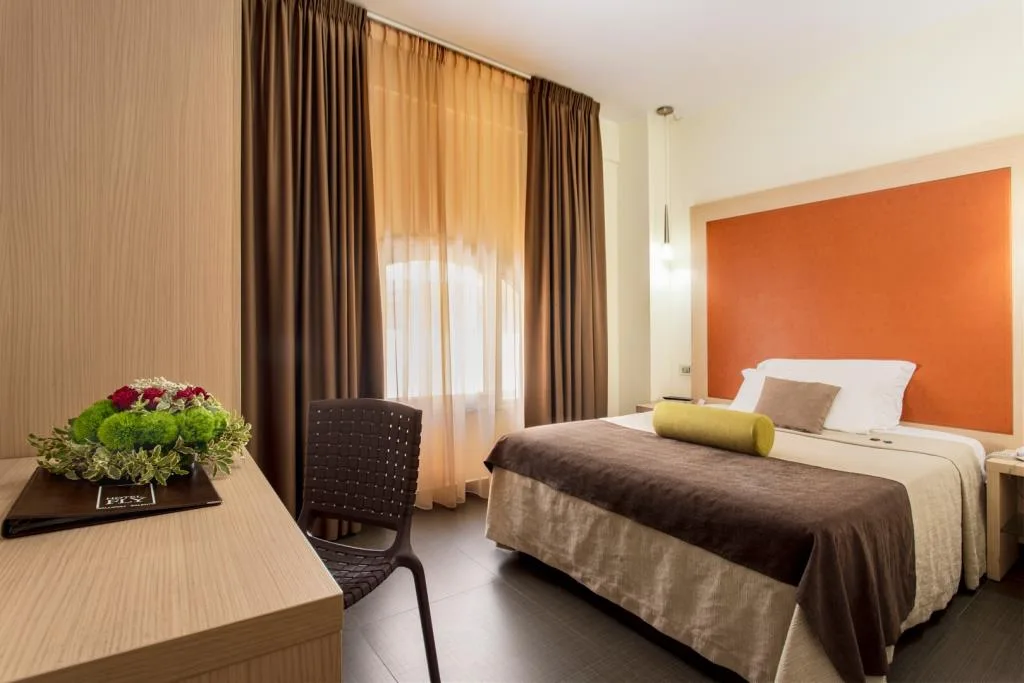 HOTEL 33 BARONI & PALAZZO PIRO
