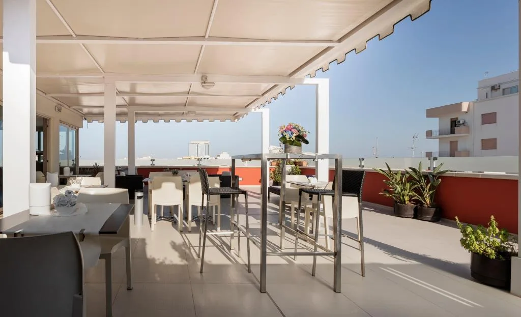 HOTEL 33 BARONI & PALAZZO PIRO