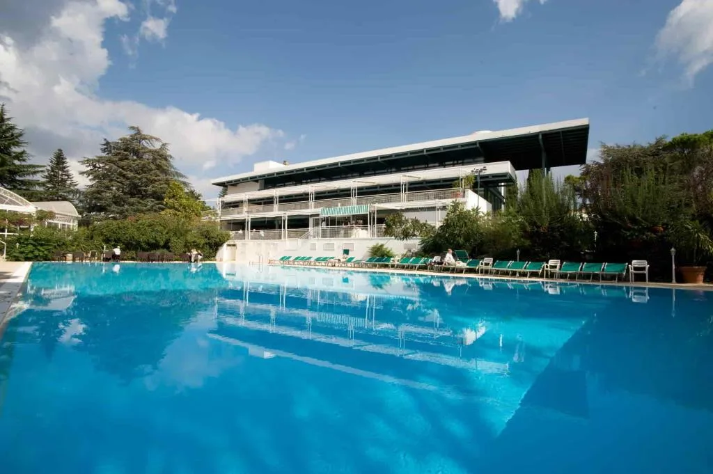 HOTEL SIERRA SILVANA