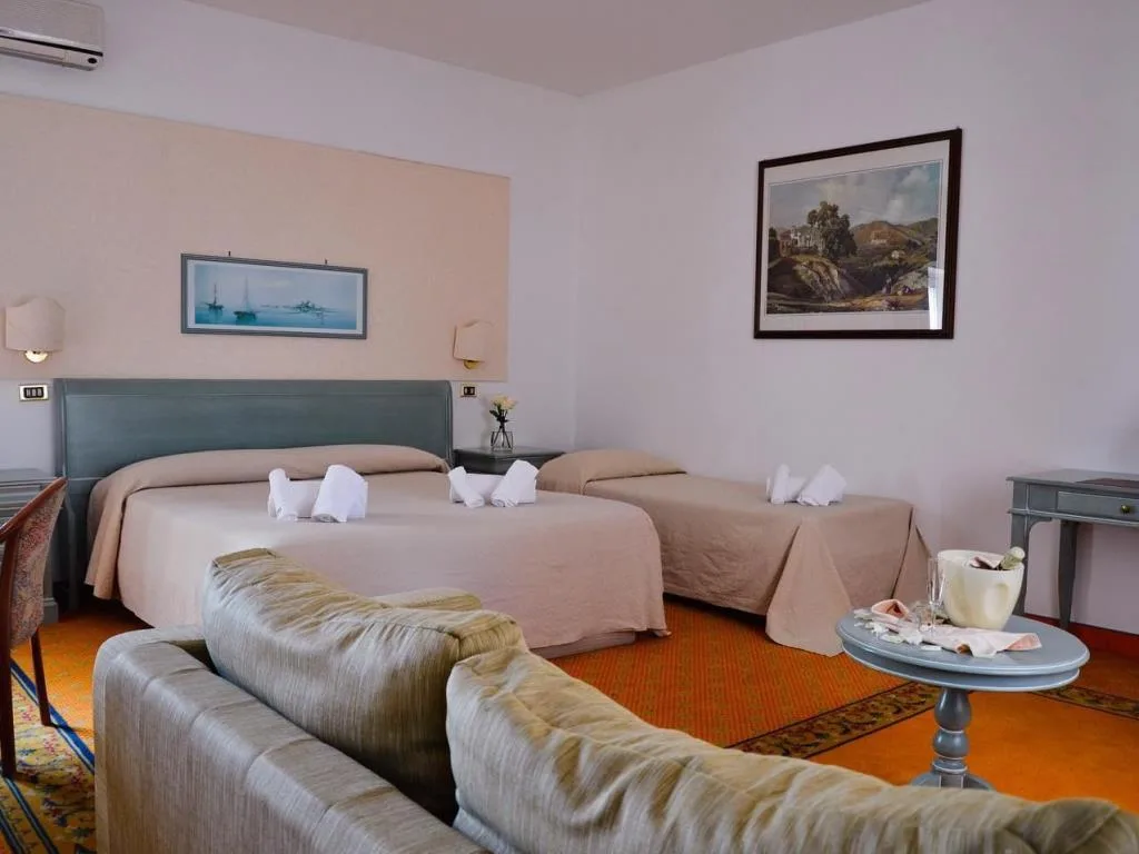 HOTEL INCANTO