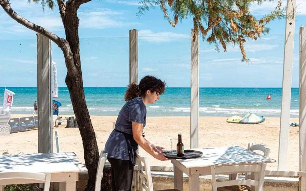 VILLAGGIO SPIAGGIA LUNGA