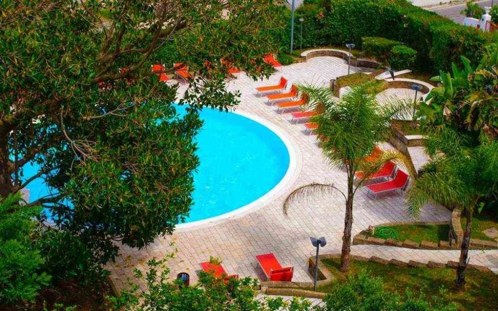 HOTEL VALLE CLAVIA