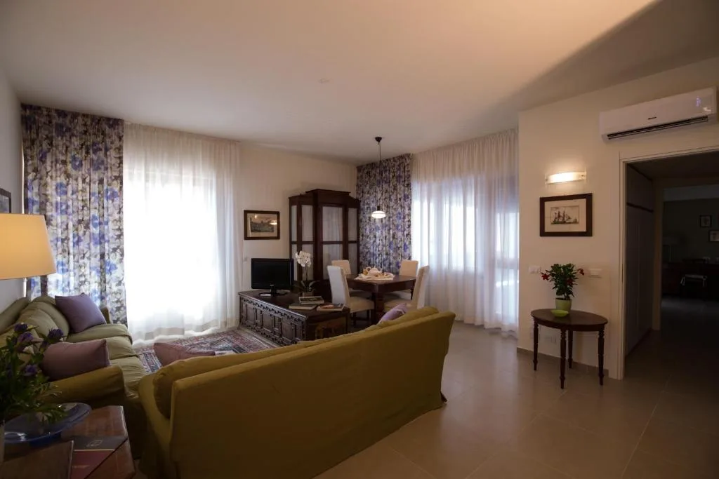 MARBELA APARTMENTS & SUITES
