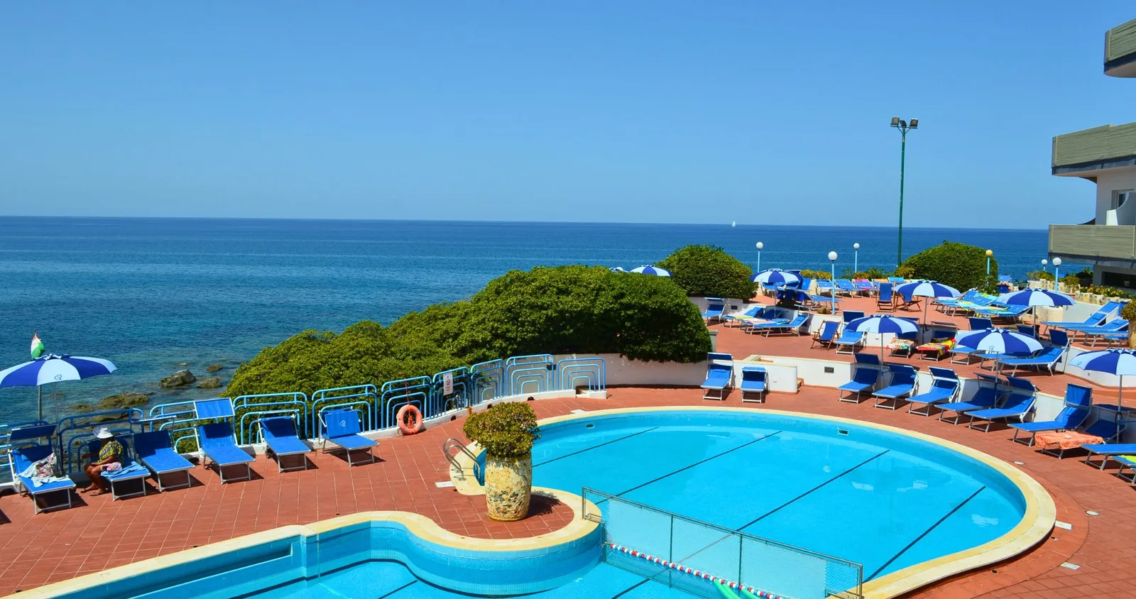 CARLTON HOTEL RIVIERA