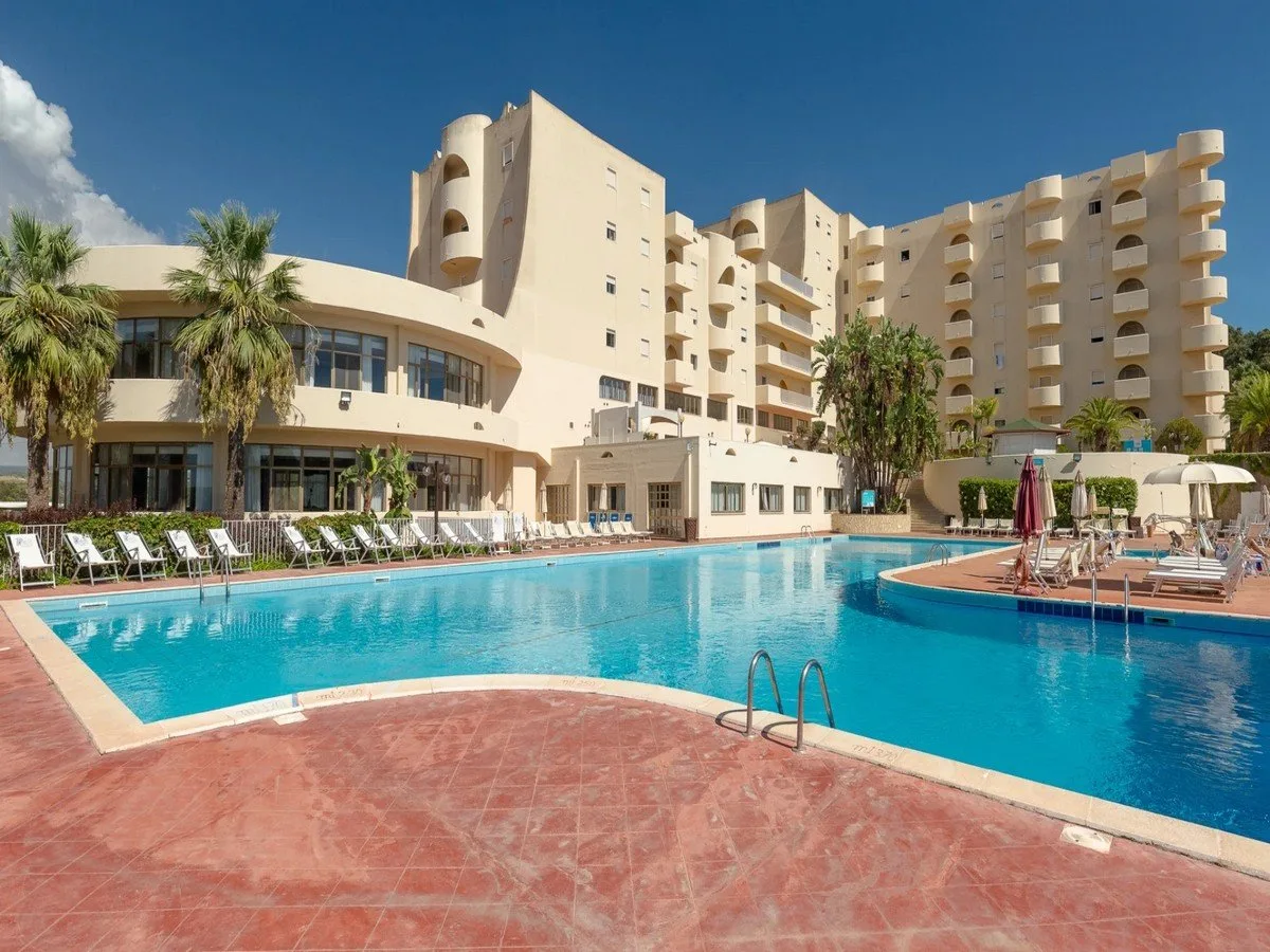 PARADISE BEACH RESORT