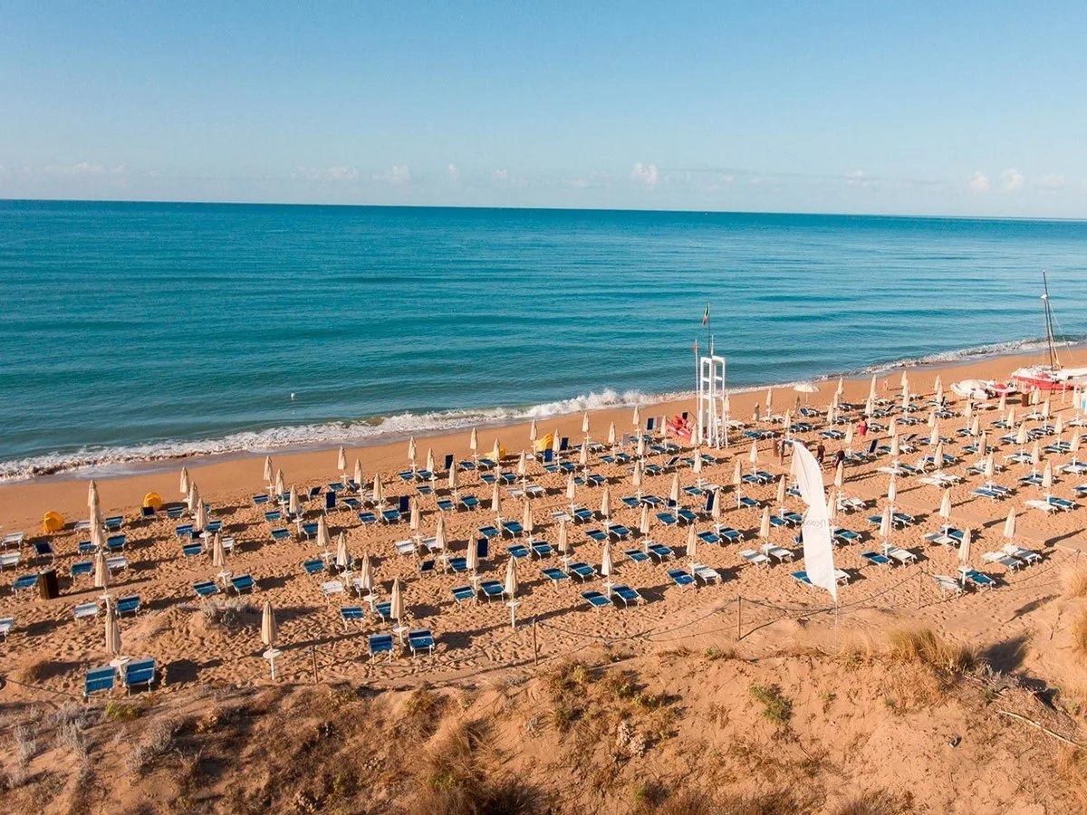 PARADISE BEACH RESORT