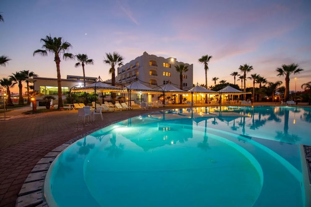 HOTEL BAIA D'ORO